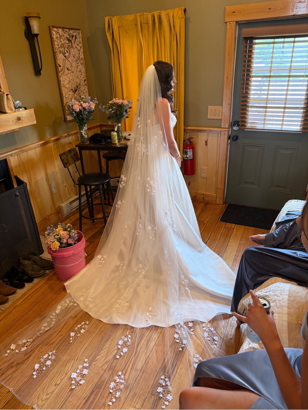 Theia Custom Floral & Pearl Veil
